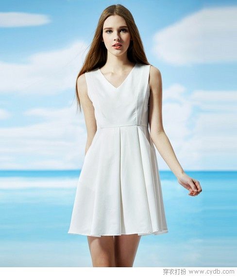 飘飘白裙是夏天最美好的存在